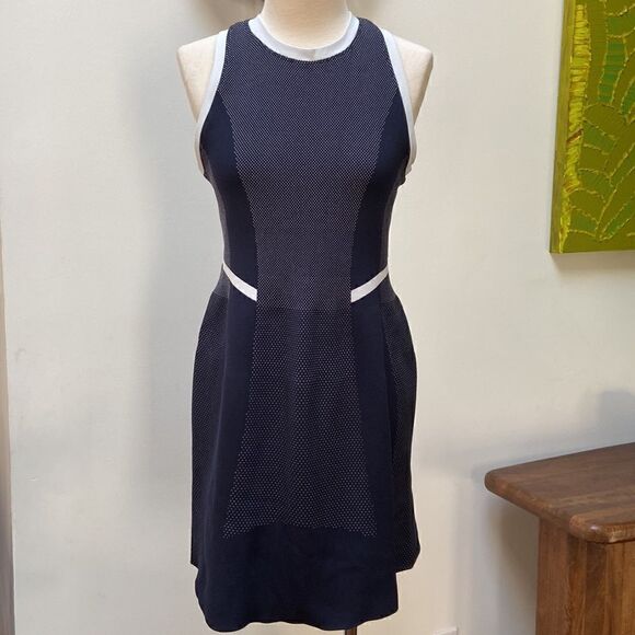 Sweaty Betty Interval Gym Tennis Seamless Dress Medium Navy Blue - Picture 2 of 14